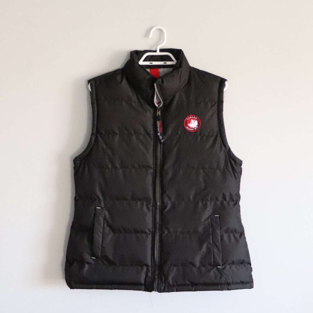 Canada Weathergear Womens Black Sz‎ Lrg Full Zip Sleeveless Puffer Jacket